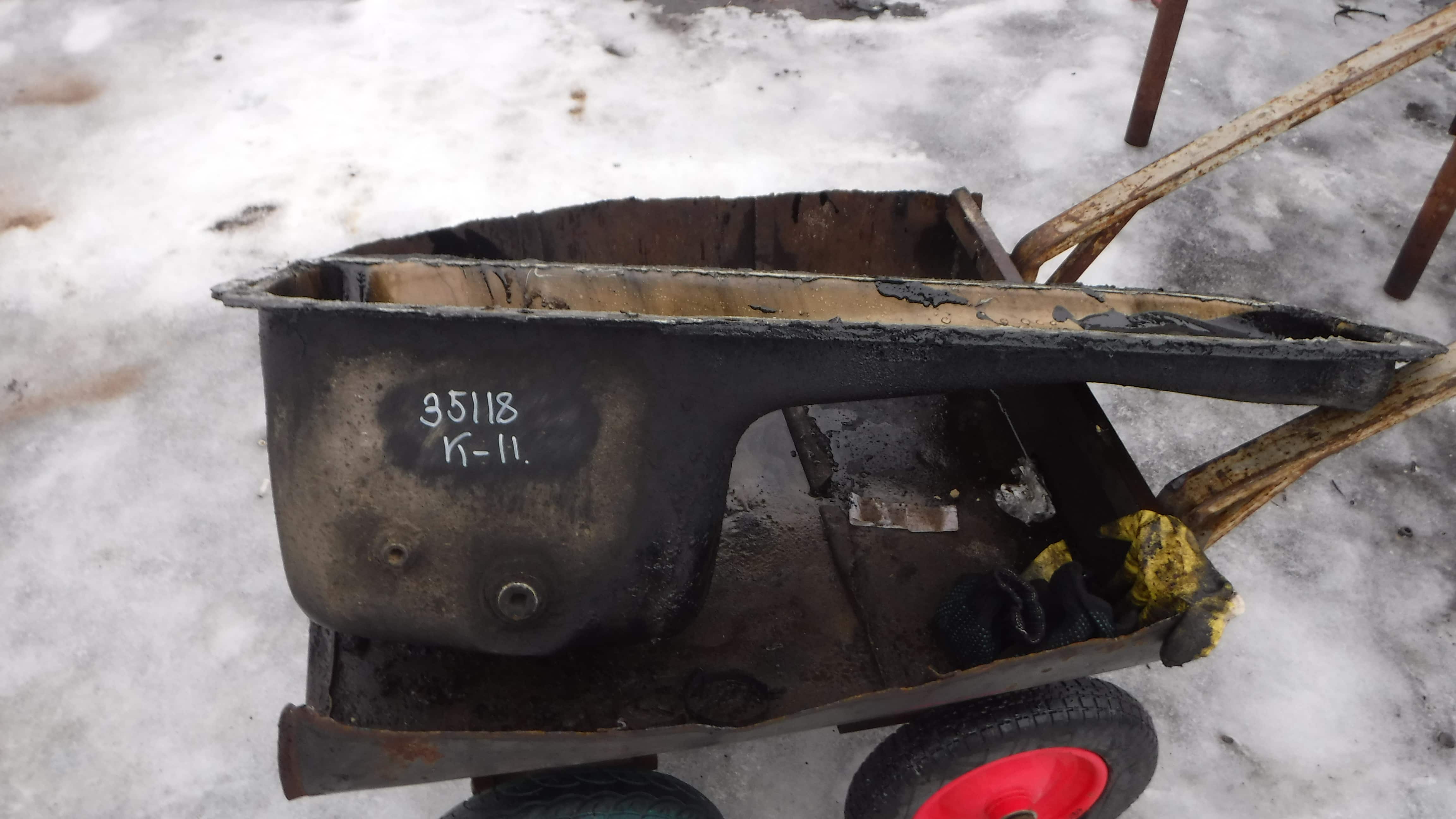 Поддон масляный Каминс 15 CUMMINS 15 ISX450ST 3680530 3690567 3680530 4952540 3687414 3680531 3679945